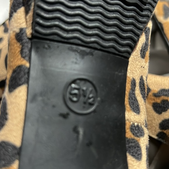 Platform cheetah heels - Picture 3 of 3